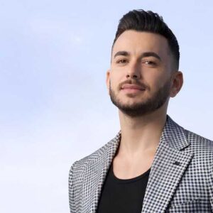 Κωνσταντίνος Κουφός: Το πρώτο του άλμπουμ «Αισιόδοξη ματιά» είναι γεγονός – 11 χρόνια μετά την «Πιο ωραία στην Ελλάδα»