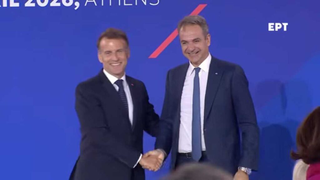 Μακρόν στο ελληνογαλλικό επιχειρηματικό φόρουμ: Η Ελλάδα πρότυπο οικονομικής προόδου – «Υποδειγματική η συνεργασία μας», τόνισε ο Μητσοτάκης