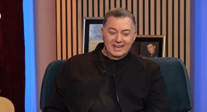 Νίκος Μακρόπουλος: Είμαι πολύ περίεργος, παράξενος και δύστροπος χαρακτήρας (βίντεο)