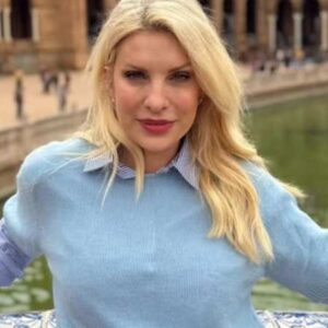 Ελένη Μενεγάκη: Νέες φωτογραφίες από το οικογενειακό ταξίδι  στην Ισπανία