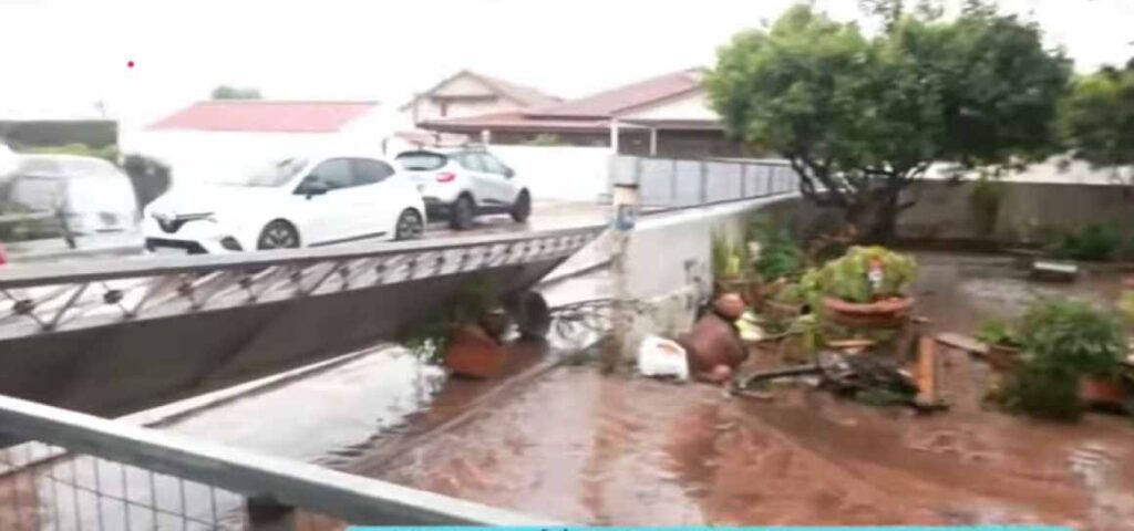 Kακοκαιρία Erminio:Ένας νεκρός στη Νέα Μάκρη,  πλημμυρισμένα σπίτια και πολλά προβλήματα στην Αττική –Η συγκλονιστική μαρτυρία για τον 55χρονο που πνίγηκε (βίντεο)