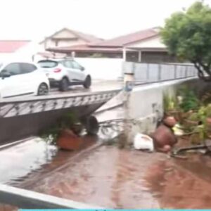 Kακοκαιρία Erminio:Ένας νεκρός στη Νέα Μάκρη,  πλημμυρισμένα σπίτια και πολλά προβλήματα στην Αττική –Η συγκλονιστική μαρτυρία για τον 55χρονο που πνίγηκε (βίντεο)