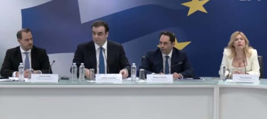 Η εξειδίκευση των νέων μέτρων στήριξης: Στα 300 ευρώ η στήριξη στους συνταξιούχους κάθε Νοέμβριο – Τι προβλέπεται για τη ρύθμιση οφειλών σε 72 δόσεις