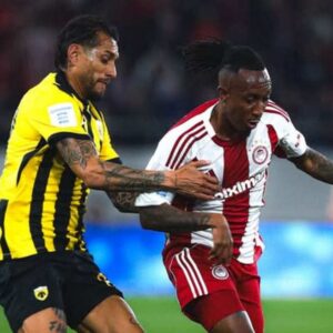 Ολυμπιακός – ΑΕΚ 0-1: Παράσταση τίτλου με Κοϊτά!