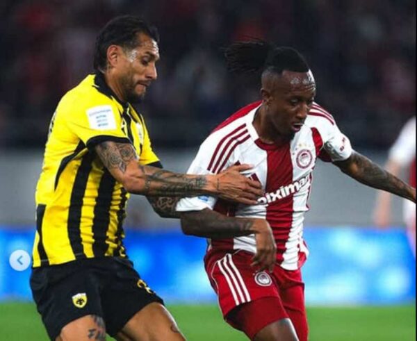 Ολυμπιακός – ΑΕΚ 0-1: Παράσταση τίτλου με Κοϊτά!