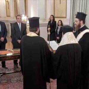 Ορκίστηκαν τα νέα μέλη της κυβέρνησης Σχοινάς, Τουρνάς και Λαζαρίδης  – Βίντεο
