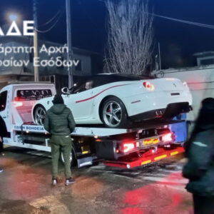 ΑΑΔΕ-Επιχείρηση Supercars: Δεσμεύτηκαν 229 πολυτελή ΙΧ με ξένες πινακίδες – Φωτογραφίες