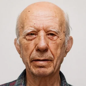 Προφυλακίστηκε ο 89χρονος πιστολέρο  για τις επιθέσεις σε ΕΦΚΑ και Κεραμεικό – Θέλει να αποζημιώσει με 2000 ευρώ καθένα από τα 5 θύματα του που τραυμάτισε