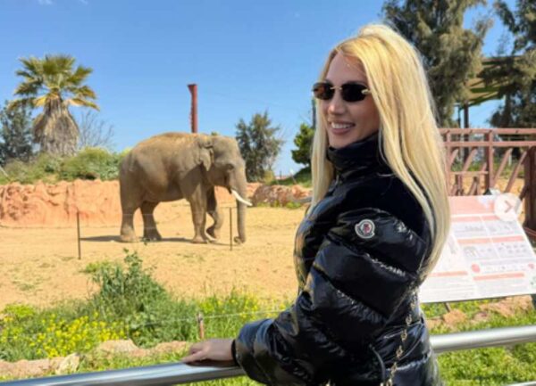 Κωνσταντίνα Σπυροπούλου: Τρυφερά στιγμιότυπα από τις βόλτες  με τα παιδιά της