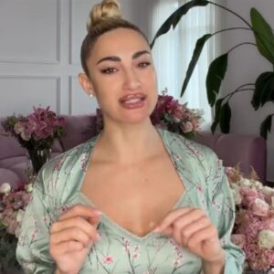 Δακρυσμένη η Ιωάννα Τούνη: “Για πρώτη φορά η ντροπή αλλάζει όντως πλευρά και αυτό το καταφέραμε μαζί”(βίντεο)