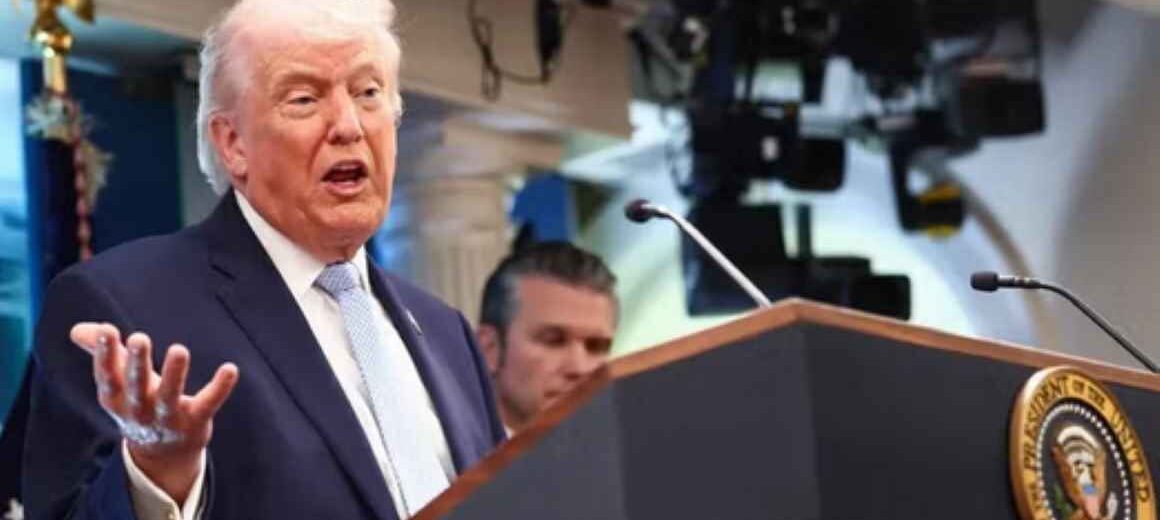 Τραμπ: Αν δεν υπάρξει συμφωνία ως το βράδυ της Τρίτης «κάθε γέφυρα στο Ιράν θα καταστραφεί , μπορούμε να τους εξουδετερώσουμε εν μία νυκτί»