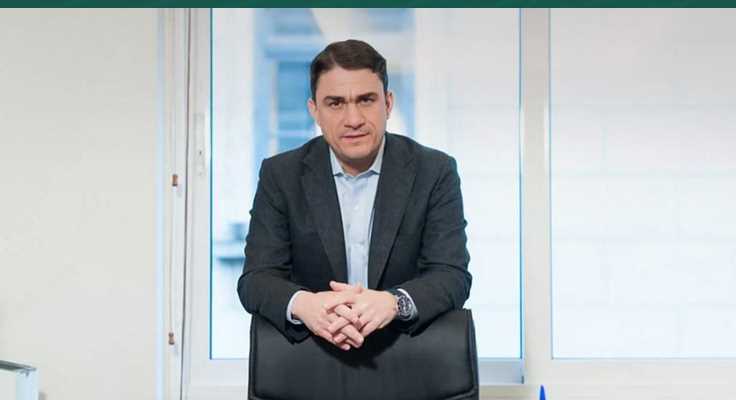 ΠΑΣΟΚ: Κανένας ανασχηματισμός δεν μπορεί να διασώσει την κυβέρνηση, μόνη λύση οι πρόωρες εκλογές