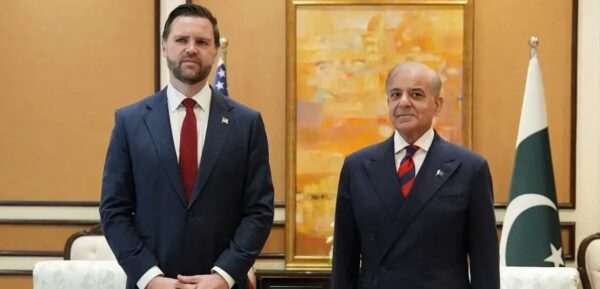 Al Jazeera: Ολοκληρώθηκε  η πρώτη φάση των συνομιλιών για την κατάπαυση του πυρός μεταξύ ΗΠΑ και Ιράν στο Πακιστάν  – Συζητήθηκε ξεπάγωμα ιρανικών περιουσιακών στοιχείων