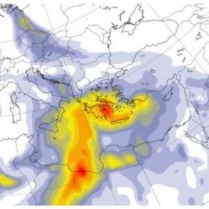 Καιρός – Τσατραφύλλιας: Με σκόνη, νοτιάδες και λασποψιχάλες η επιστροφή των εκδρομέων του Πάσχα, μέχρι 25 βαθμούς η θερμοκρασία
