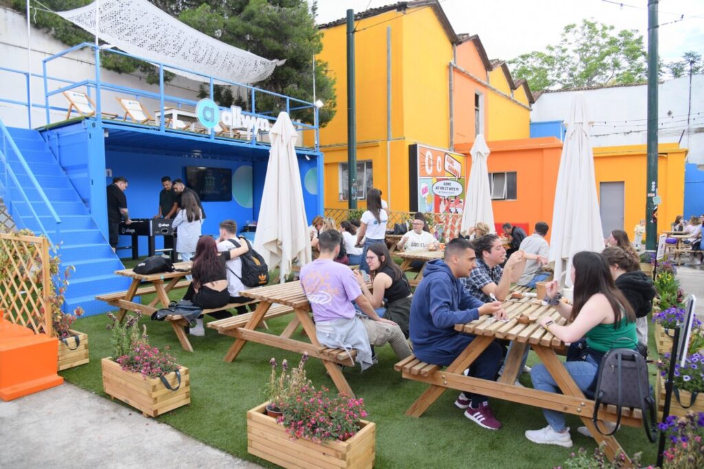 Challenges, φαγητό και viral στιγμές στο Athens Street Food Festival (vid.) – Η απόλυτη foodie εμπειρία από την Allwyn