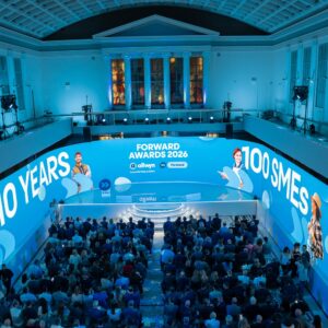 Η AllwynHellas γιόρτασε τα 10 χρόνια του προγράμματος Forward με 100 επιχειρήσεις στην οικογένειά του