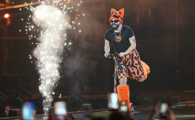 Eurovision 2026: Το BBC αποθέωσε τον Akyla μετά την εμφάνισή του στον Α’ ημιτελικό – «Αυτό το ελληνικό χιτ είναι σε άλλο επίπεδο»