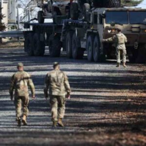 O Τραμπ  αποσύρει 5.000 Αμερικανούς  Στρατιώτες  από τη Γερμανία  μετά την κόντρα του με τον Μέρτς