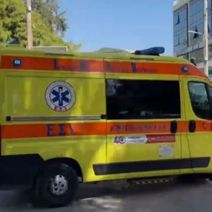 Η ανακοίνωση του «Ασκληπιείου» για τα δύο κορίτσια στην Ηλιούπολη: Νεκρή η μία, διασωληνωμένη στο ΚΑΤ σε εξαιρετικά κρίσιμη κατάσταση η δεύτερη