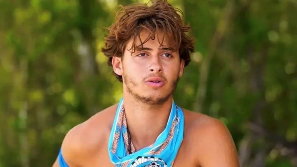 Survivor: Ο Σταύρος Φλώρος είναι ο μεγάλος νικητής – Του δόθηκε το έπαθλο των 250.000 ευρώ μετά τον σοβαρό τραυματισμό του (βίντεο)