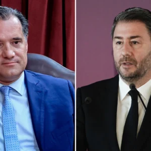 Γεωργιάδης για Ανδρουλάκη: Λίγο πριν το πρώτο Μνημόνιο νοίκιασε ακίνητο στο Δημόσιο, το ανακαίνισε με κρατικά χρήματα και έκτοτε έχει λάβει 1,2 εκατ. ευρώ – «Είσαι λασπολόγος, είναι όλα νόμιμα, θα πάμε στη Δικαιοσύνη» απαντά το ΠΑΣΟΚ