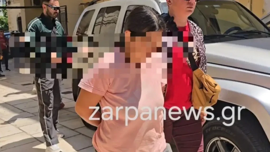 Κρήτη: Προφυλακίστηκαν η 25χρονη μητέρα και ο σύντροφος της για την άγρια κακοποίηση της 3χρονη κόρης της – Νοσηλεύεται σε κρίσιμη αλλά σταθερή κατάσταση το κοριτσάκι