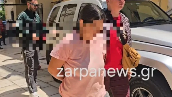 Κρήτη: Προφυλακίστηκαν η 25χρονη μητέρα και ο σύντροφος της για την άγρια κακοποίηση της 3χρονη κόρης της – Νοσηλεύεται σε κρίσιμη αλλά σταθερή κατάσταση το κοριτσάκι