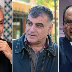 Μαραντζίδης κατά Βαξεβάνη: Καταθέτει μήνυση κατά του εκδότη για τους ισχυρισμούς ότι είναι σύμβουλος Βρετανικών υπηρεσιών – Στο πλευρό του καθηγητή ο Ράμμος