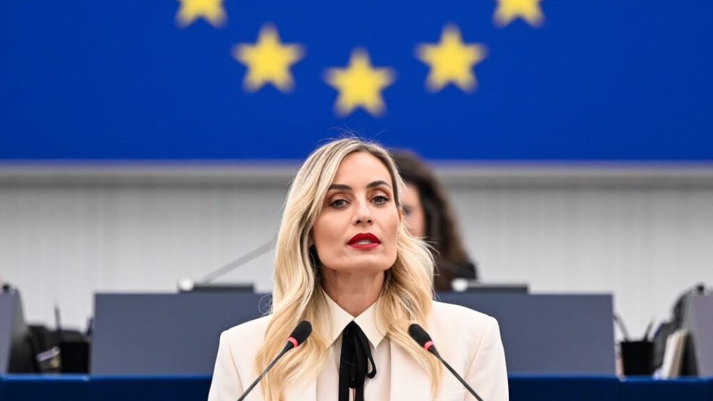 Διπλή γιορτή για την Ελεονώρα Μελέτη! Ανήμερα της γιορτής της υπερψηφίστηκε η έκθεσή της στο Ευρωκοινοβούλιο για τη φροντίδα και τις ανισότητες