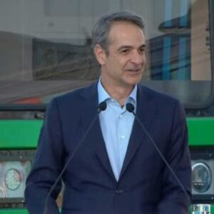 Μητσοτάκης: Αναβαθμίζουμε τις συγκοινωνίες με νέους συρμούς, νέα λεωφορεία και νέες προσλήψεις προσωπικού