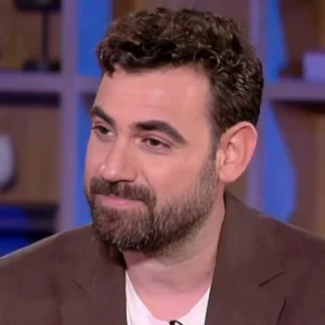 Νίκος Πολυδερόπουλος: Tώρα αν ήμουν υδραυλικός, θα είχα βγάλει λεφτά (βίντεο)