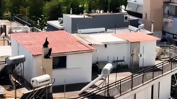 Περιστέρι: Καταδικάστηκαν οι γονείς των 6 παιδιών που ζούσαν σε τρώγλη – Δεν πήγαιναν σχολείο – Τι λέει η γιαγιά τους