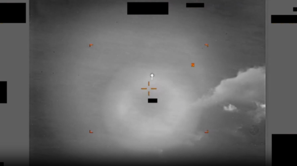 Τα 6 UFO που είδαν οι Αμερικανοί πιλότοι πάνω από το Αιγαίο – Τι δείχνουν βίντεο και έγγραφα που έδωσε στη δημοσιότητα το Πεντάγωνο