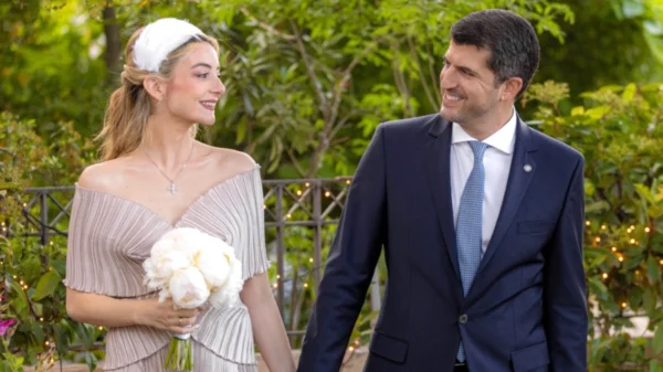 Παντρεύτηκε με πολιτικό γάμο ο Δήμαρχος Κηφισιάς, Βασίλης Ξυπολυτάς