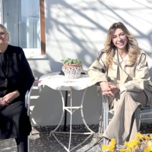 ΕΡΤ1 – Στη Λευκάδα η εκπομπή «Ό,τι Αξίζει» με την Ίνα Ταράντου – Κυριακή 10.05.2026