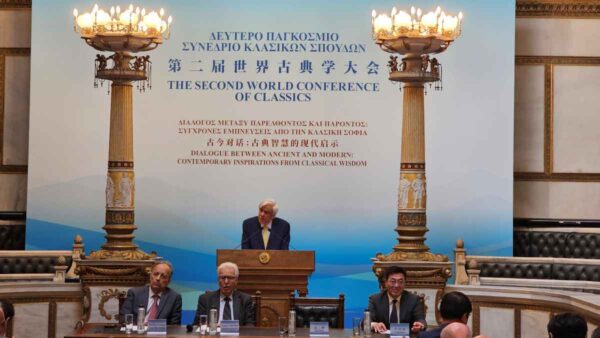 Π. Παυλόπουλος: Κρίσιμα σύγχρονα διδάγματα που απορρέουν από την κλασική σοφία των Παλαίφατων Πολιτισμών Ελλάδας και Κίνας