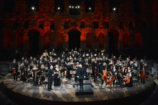 Ο Λεωνίδας Καβάκος συμπράττει με την Εθνική Συμφωνική Ορχήστρα της ΕΡΤ στο Ηρώδειο, σε μια μοναδική συναυλία – Κυριακή 21.06.2026