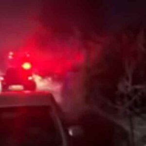 Θεσσαλονίκη – Φωτιά στο Ωραιόκαστρο: Εντοπίστηκε και δεύτερη σορός – Φόβοι ότι ανήκει στο 12χρονο παιδί που ο πατέρας του  κάηκε – με σοβαρά εγκαύματα η μητέρα (βίντεο)