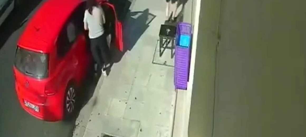 Ναύπακτος: «Άκουσα το αυτοκίνητο και άρπαξα την κόρη μου ενστικτωδώς» λέει η μητέρα για το σοκαριστικό τροχαίο – Βίντεο