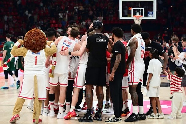 Ολυμπιακός – Παναθηναϊκός 82-76: Οι Πειραιώτες έκαναν τα εύκολα, δύσκολα, αλλά πήραν τον πρώτο τελικό