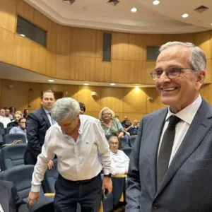 Σαμαράς για νέο κόμμα: «Μου λένε έφτασες 75, γιατί δεν κάθεσαι ήσυχος; Απαντώ, στους αγώνες για την πατρίδα δεν υπάρχει σύνταξη, πήρα τις αποφάσεις μου» (βίντεο)