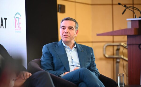 Αλέξης Τσίπρας:  Αυτή είναι η «σκιώδης  κυβέρνηση»: Τα ονόματα και οι αρμοδιότητες