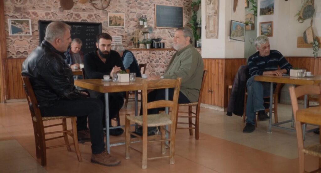 «Η γη της ελιάς»: Ο γάμος του Μανώλη και της Αμαλίας ενώνει τους ήρωες σε μια μεγάλη γιορτή