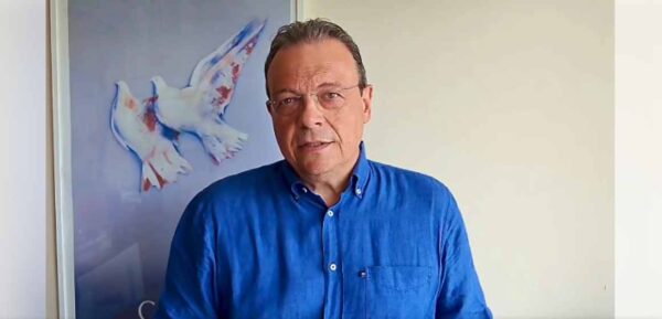 Ανεξαρτητοποιήθηκε από τον ΣΥΡΙΖΑ ο Σωκράτης Φάμελλος (βίντεο)