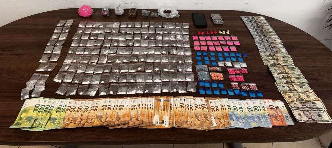 Συνελήφθη 30χρονος που θα γέμιζε τη Μύκονο με κοκαίνη, κεταμίνη, παραισθησιογόνα χάπια και χασίς –Καταζητείται και με ευρωπαϊκό ένταλμα