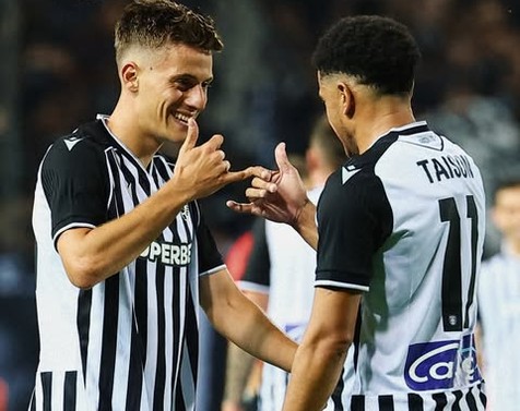 ΠΑΟΚ – Ντινάμο Κιέβου 2-0: Σόου Κωνσταντέλια στην Τούμπα και πανηγυρική πρόκριση στα προκριματικά του Europa League