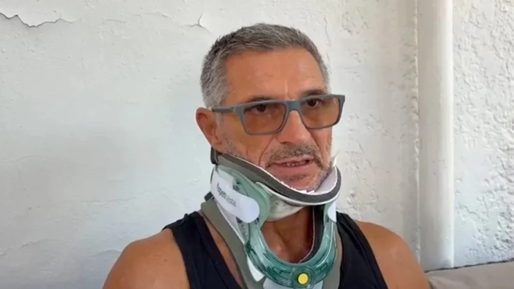 Συγκλονίζει ο Σέρβος επιβάτης που τον «ρούφηξε» παράθυρο σε πτήση της Ryanair: Ακούω αεροπλάνο, αγχώνομαι και ανεβάζω πυρετό
