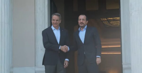 Κ. Μητσοτάκης σε Ν. Χριστοδουλίδη: O συντονισμός Ελλάδας και Κύπρου πιο επίκαιρος από ποτέ,  η Ελλάδα στέκεται στο πλευρό της Κύπρου
