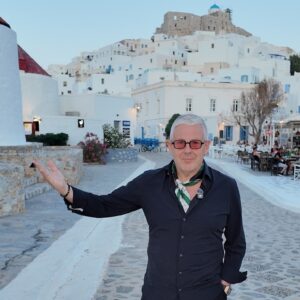 Οι «ΕΙΚΟΝΕΣ» με τον Τάσο Δούση, ταξιδεύουν στην Αστυπάλαια, αυτή την Κυριακή στις 17:45 στο OPEN