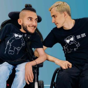 «Cool Crips on Tour»: Ένα συναρπαστικό οδοιπορικό έρχεται στην ΕΡΤ – Δείτε το τρέϊλερ